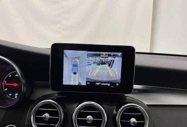 Mercedes-Benz GLC – Image 13