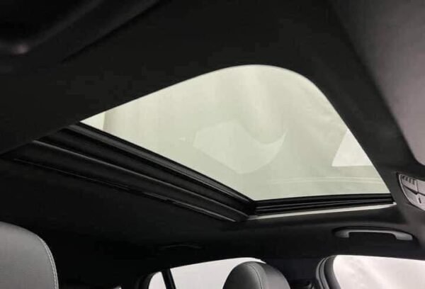 Mercedes-Benz GLC – Image 17