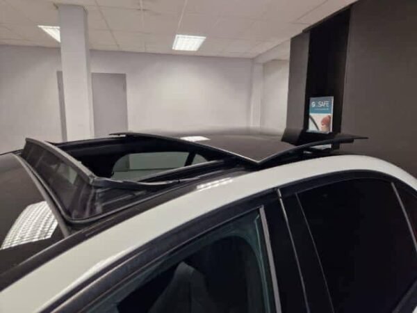 Mercedes-Benz E-Klasse 220d – Image 9