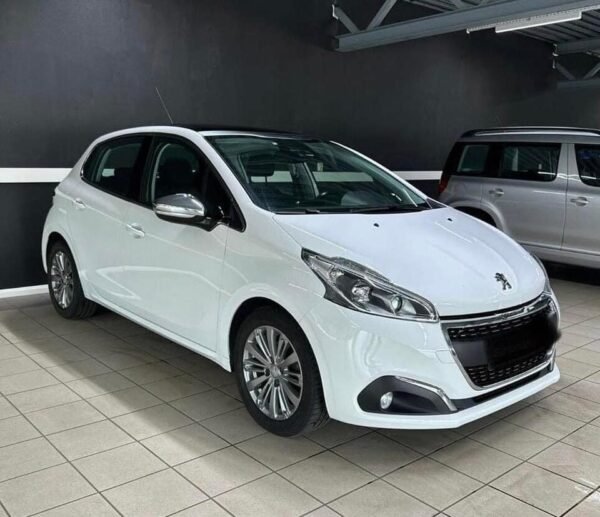 Peugeot 208 – Image 3