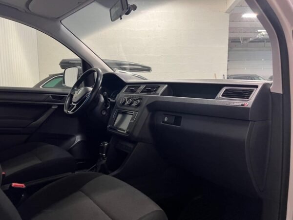 Volkswagen Caddie – Image 9