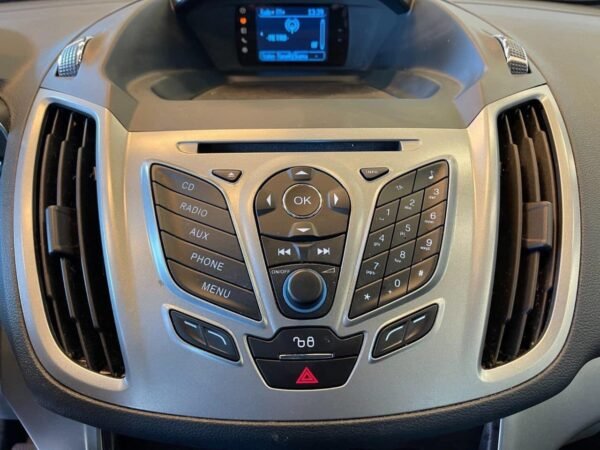 Ford C-Max – Image 19