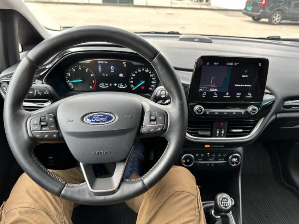 Ford Fiesta – Image 9
