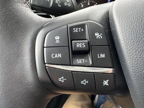 Ford Fiesta – Image 13