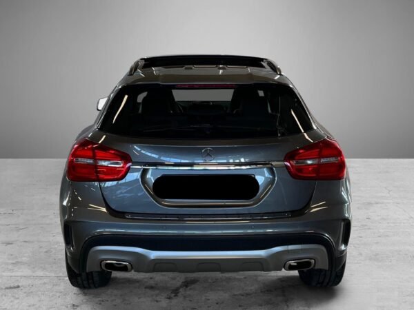 Mercedes-Benz GLA – Image 5