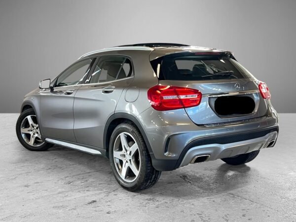 Mercedes-Benz GLA – Image 7