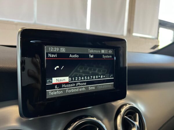 Mercedes-Benz GLA – Image 11