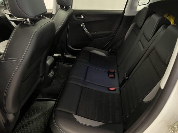 Peugeot 2008 – Image 21