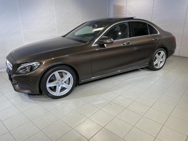 Mercedes-Benz Classe C 350 – Image 9