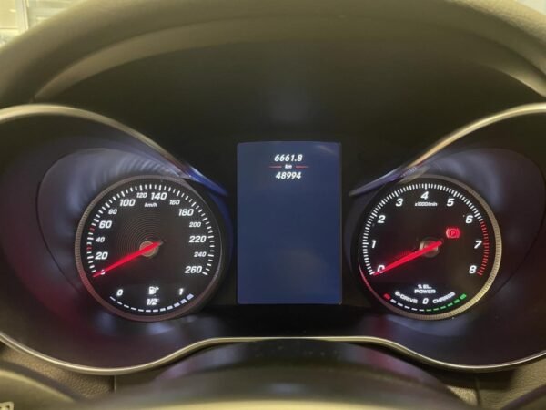 Mercedes-Benz Classe C 350 – Image 19