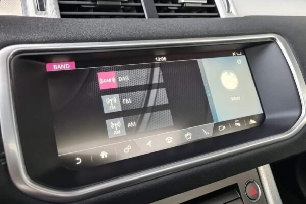 Land Rover Range Rover Evoque TD4 – Image 18