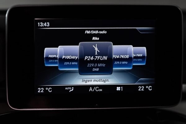 Mercedes-Benz GLC
220 – Image 34
