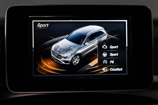 Mercedes-Benz GLC
220 – Image 35