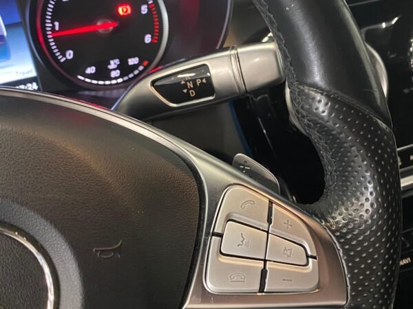 MERCEDES-BENZ GLC COUPE
250 d – Image 7