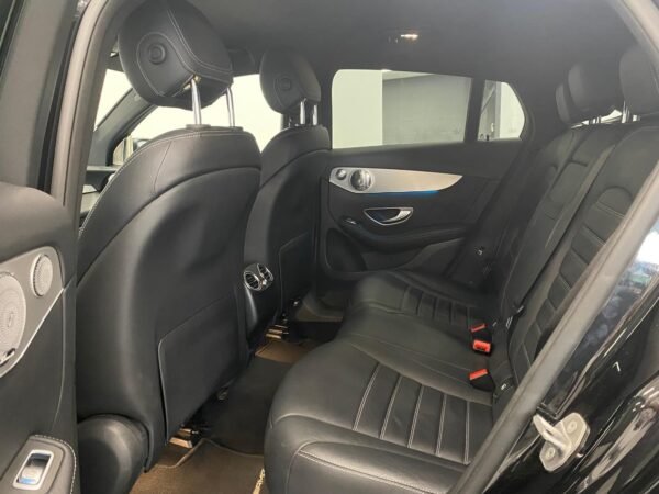 MERCEDES-BENZ GLC COUPE
250 d – Image 13