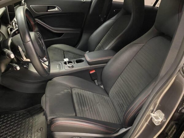 Mercedes-Benz CLA
1.6 – Image 12