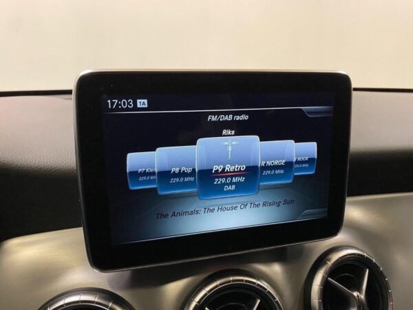 Mercedes-Benz CLA
1.6 – Image 14
