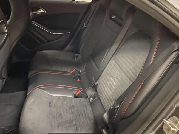 Mercedes-Benz CLA
1.6 – Image 16