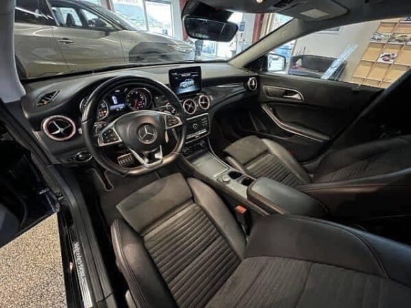 Mercedes-Benz CLA 180 – Image 7