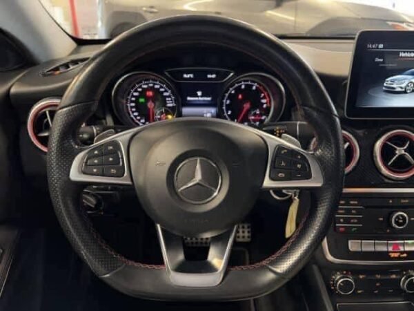 Mercedes-Benz CLA 180 – Image 14