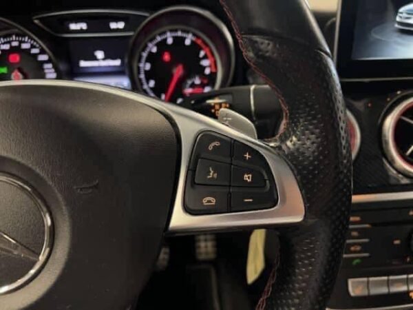Mercedes-Benz CLA 180 – Image 16