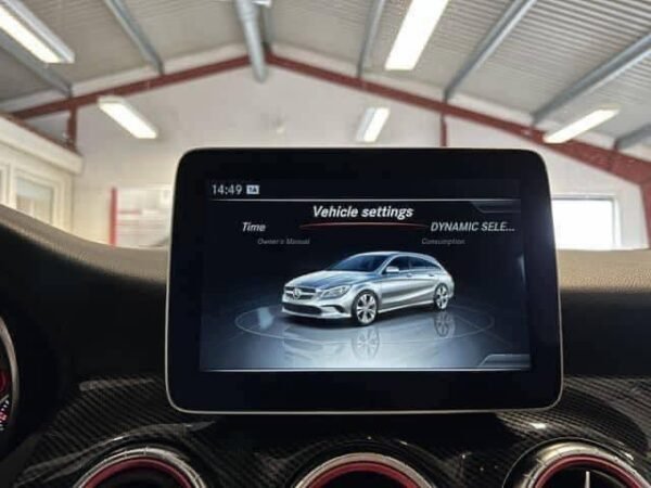Mercedes-Benz CLA 180 – Image 24