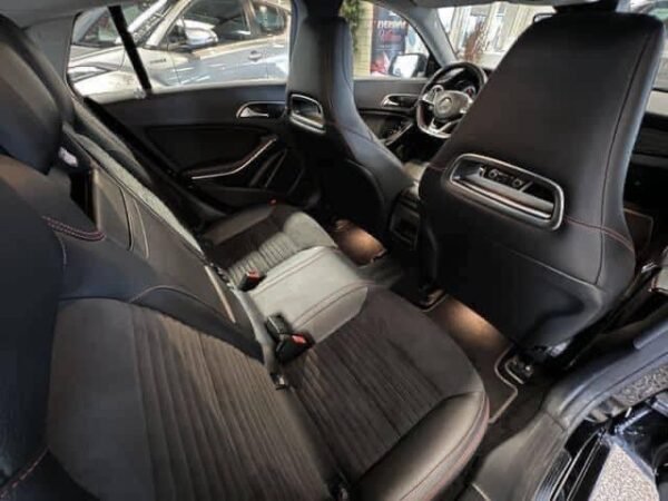 Mercedes-Benz CLA 180 – Image 35