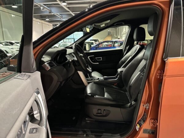 Land Range Rover Discovery – Image 10