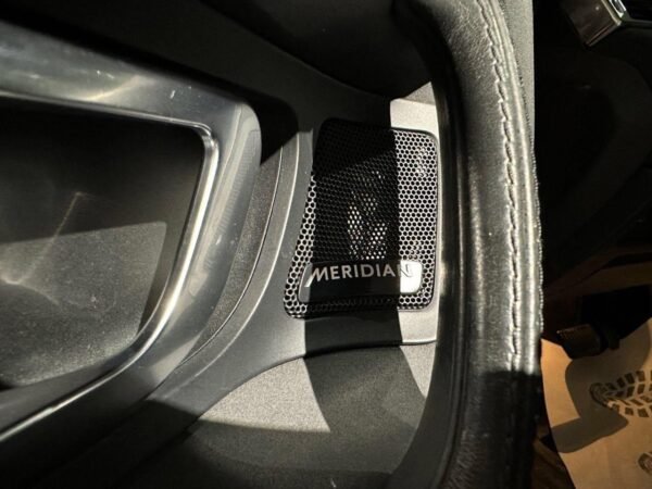 Land Range Rover Discovery – Image 23