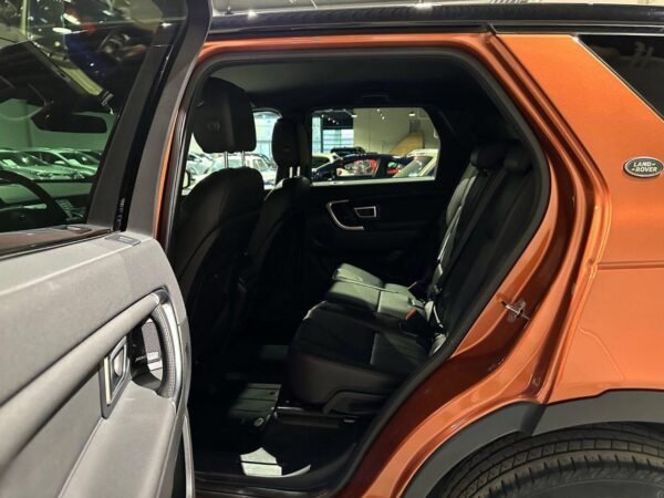 Land Range Rover Discovery – Image 24