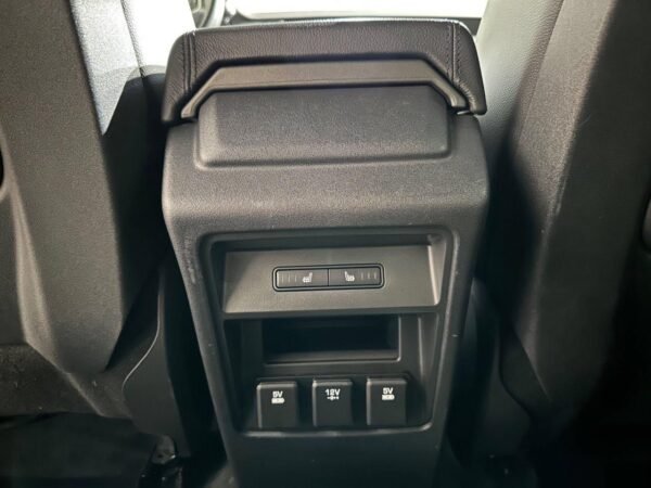 Land Range Rover Discovery – Image 25