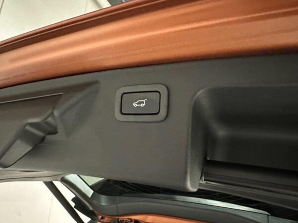 Land Range Rover Discovery – Image 30