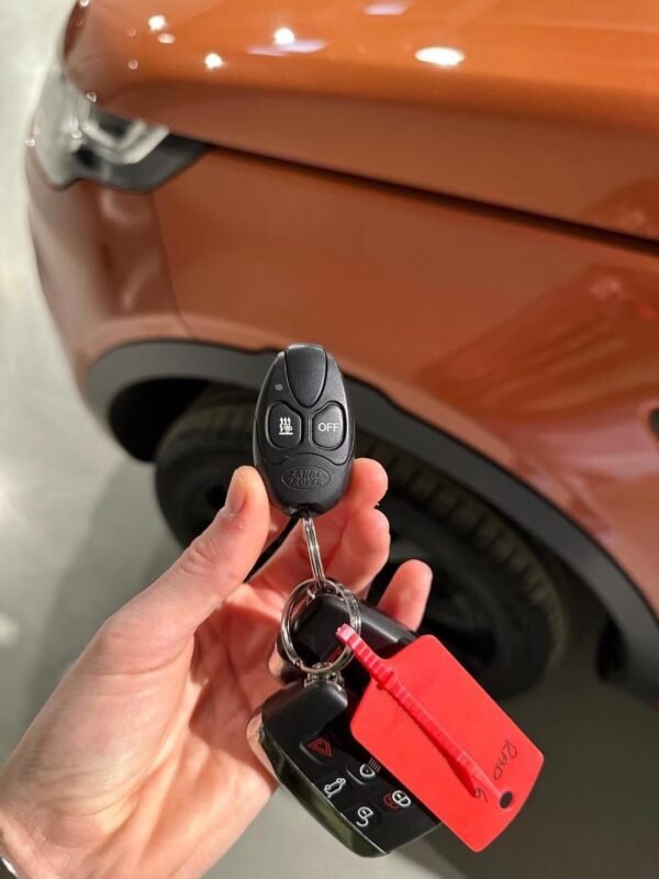 Land Range Rover Discovery – Image 32