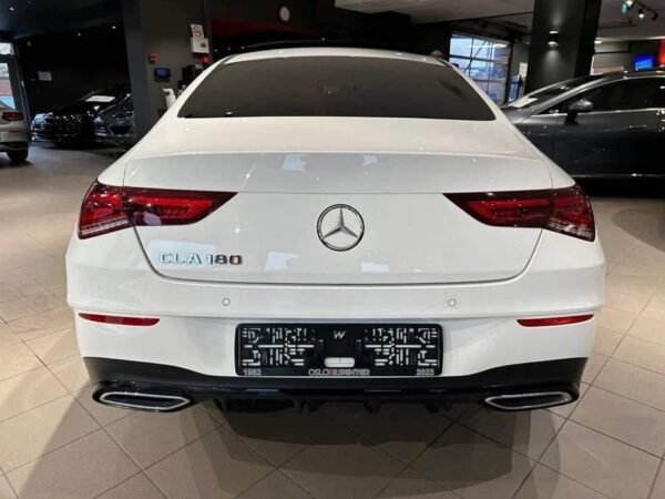 Mercedes-Benz CLA
180 – Image 7