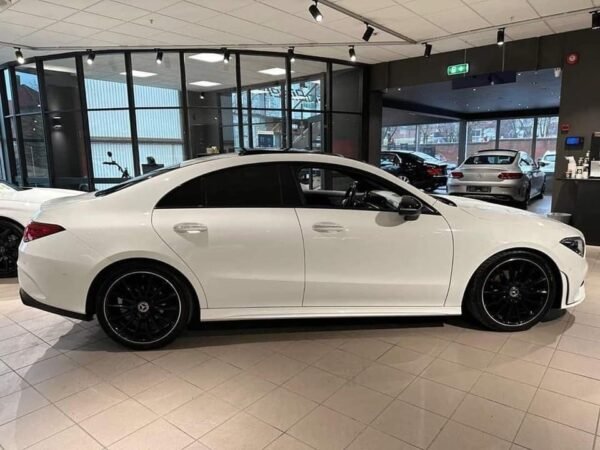 Mercedes-Benz CLA
180 – Image 8
