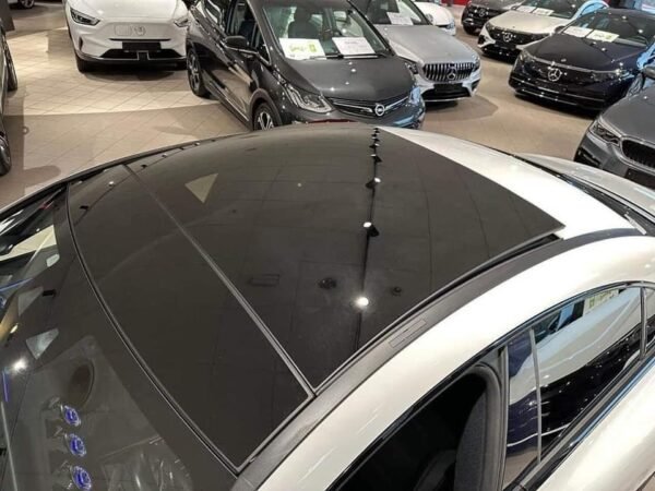 Mercedes-Benz CLA
180 – Image 15