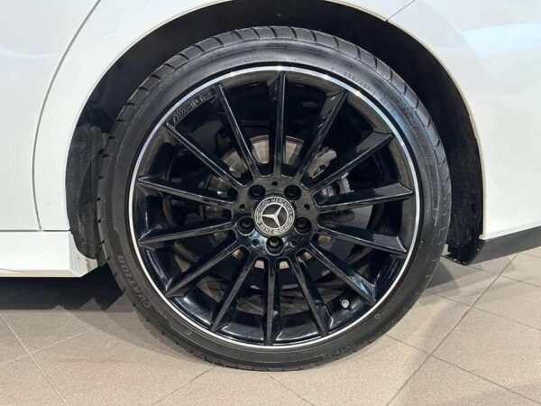 Mercedes-Benz CLA
180 – Image 20