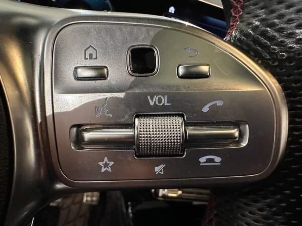 Mercedes-Benz CLA
180 – Image 31