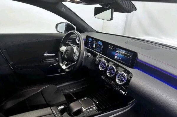 Mercedes-Benz CLA
Shooting Brake 250e – Image 7