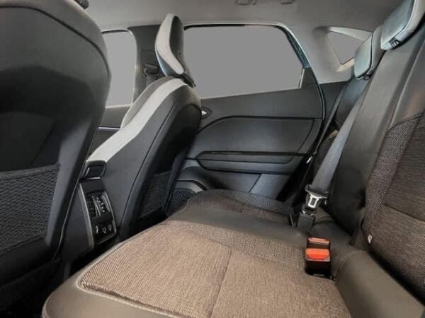Renault Captur – Image 12