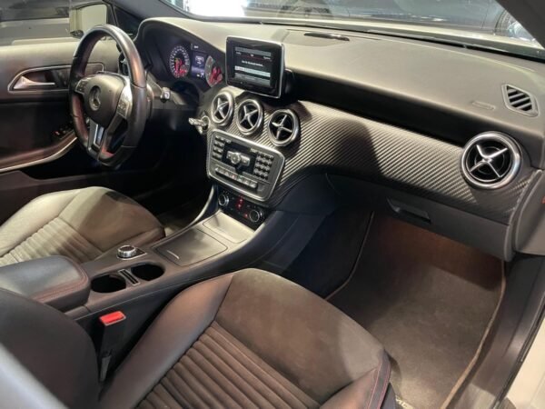 Mercedes-Benz Classe A 180 – Image 11