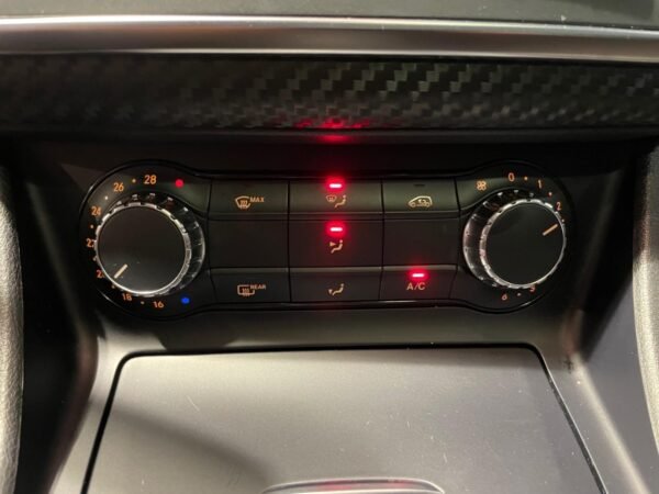 Mercedes-Benz Classe A 180 – Image 17