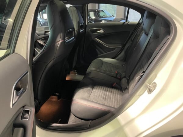 Mercedes-Benz Classe A 180 – Image 12