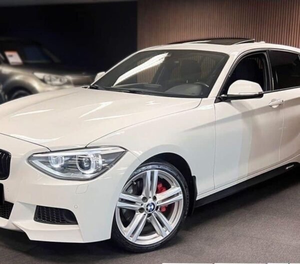 BMW SERIE 1 – Image 4