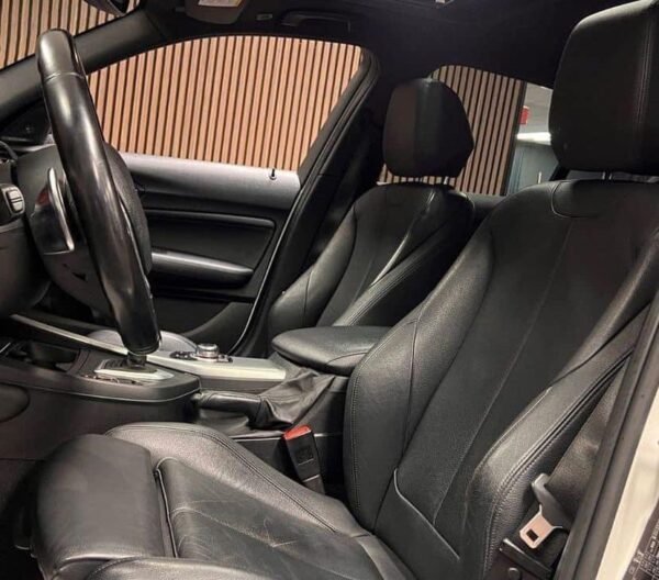 BMW SERIE 1 – Image 9
