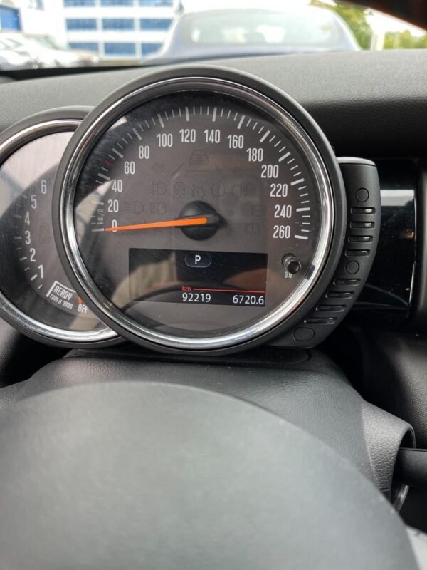 MINI Cooper S – Image 17