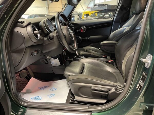MINI Cooper S – Image 12