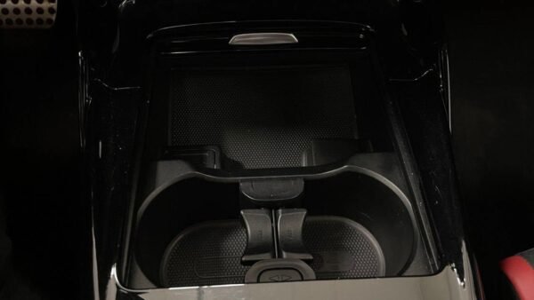 Mercedess-Benz CLA 45S AMG 4 Matic – Image 32