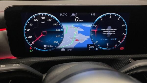 Mercedess-Benz CLA 45S AMG 4 Matic – Image 42