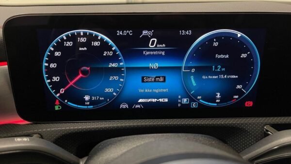 Mercedess-Benz CLA 45S AMG 4 Matic – Image 45